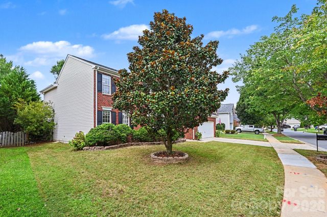 17224 Overstone Court, Charlotte, NC 28277