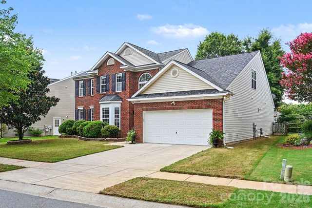 17224 Overstone Court, Charlotte, NC 28277