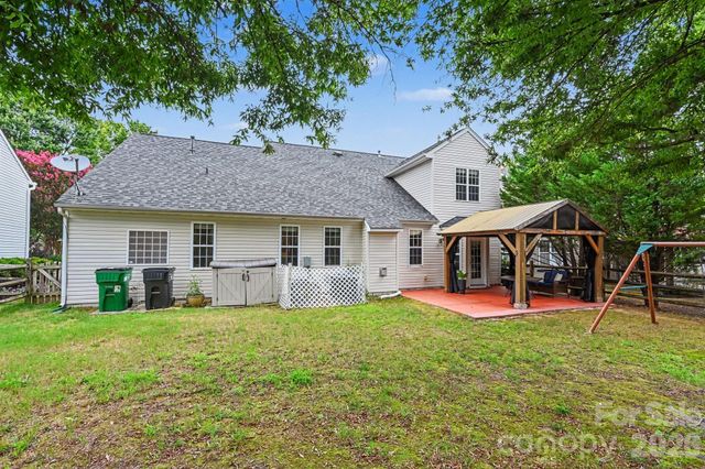 17224 Overstone Court, Charlotte, NC 28277