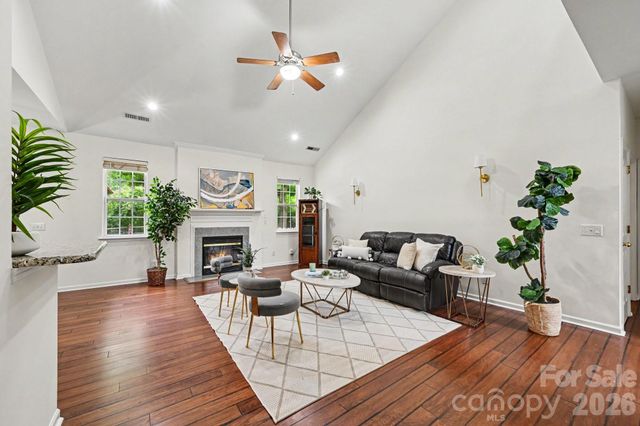 17224 Overstone Court, Charlotte, NC 28277