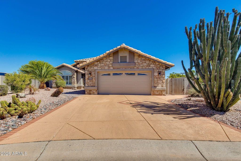 14458 W POWDERHORN Drive, Surprise, AZ 85374 — exterior