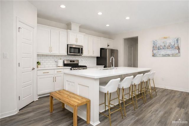 10219 N 13th Lane, Mcallen, TX 78504