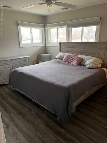 7431 N Briarcliff Knoll Drive, West Bloomfield Charter Township, MI 48322