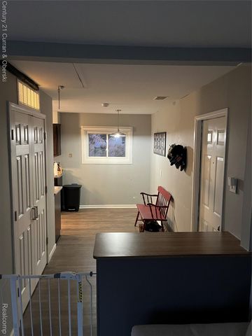 7431 N Briarcliff Knoll Drive, West Bloomfield Charter Township, MI 48322