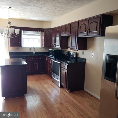 9046 NAYGALL RD, Baltimore, MD 21234
