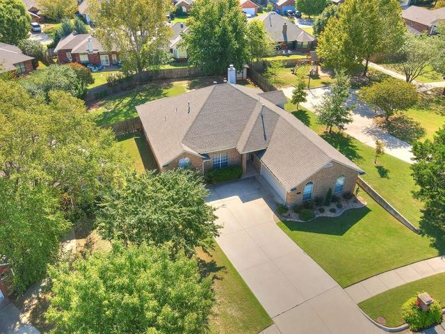 3001 Weymouth Way, Norman, OK 73071