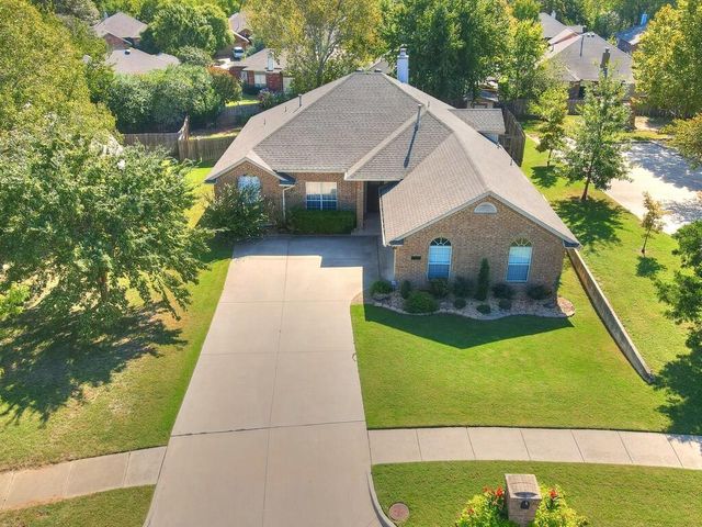 3001 Weymouth Way, Norman, OK 73071