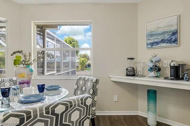 313 SE 23rd TER, Cape Coral, FL 33990