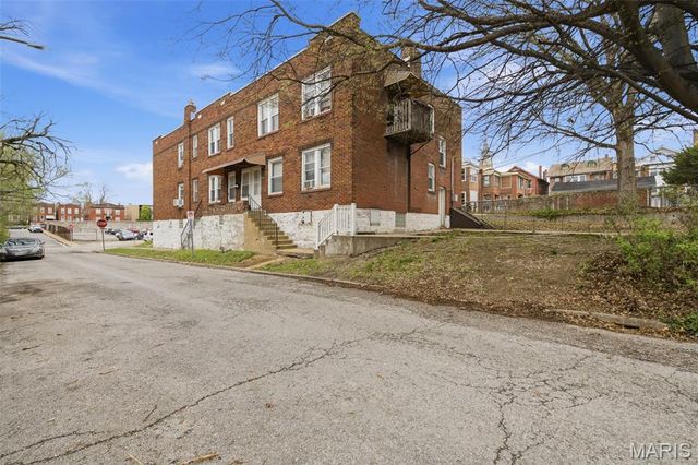 4260 Michigan Avenue, St Louis, MO 63111