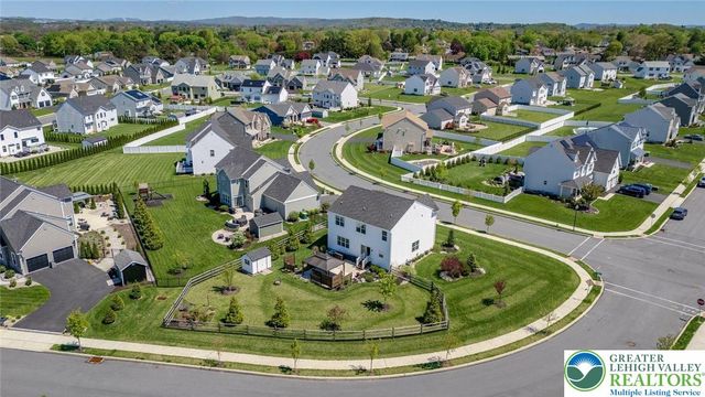 1034 Lisa Lane, Palmer Twp, PA 18045
