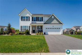1034 Lisa Lane, Palmer Twp, PA 18045