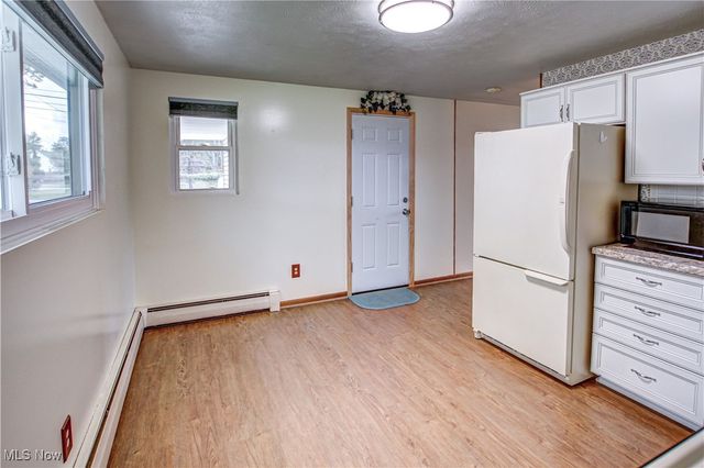 706 S Abbe Road N, Elyria, OH 44035