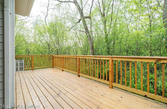 4344 Gateway Circle, West Bloomfield, MI 48322