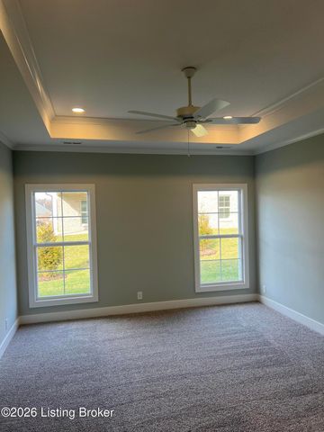 8220 Cedar Crest Ln, Louisville, KY 40291