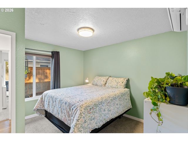 28740 Sw PARKWAY Ave c1, Wilsonville, OR 97070