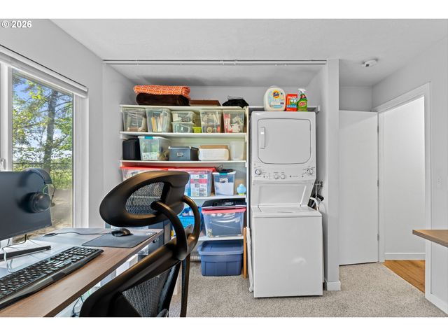 28740 Sw PARKWAY Ave c1, Wilsonville, OR 97070
