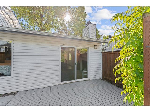 28740 Sw PARKWAY Ave c1, Wilsonville, OR 97070