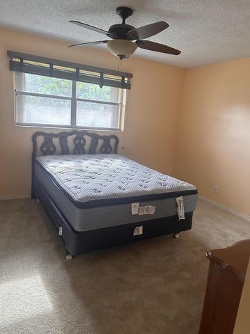 3090 Holiday Springs Boulevard 310, Margate, FL 33063