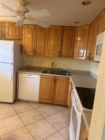 3090 Holiday Springs Boulevard 310, Margate, FL 33063