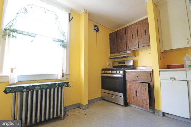 7078 RUSKIN LN, Upper Darby, PA 19082