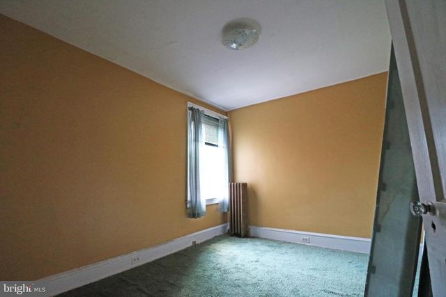 7078 RUSKIN LN, Upper Darby, PA 19082