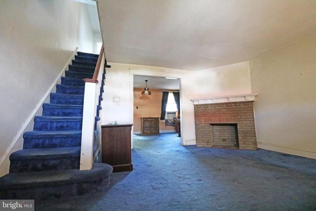 7078 RUSKIN LN, Upper Darby, PA 19082