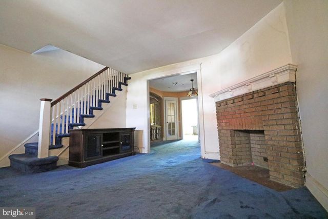 7078 RUSKIN LN, Upper Darby, PA 19082