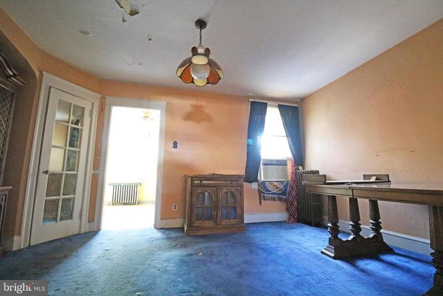 7078 RUSKIN LN, Upper Darby, PA 19082