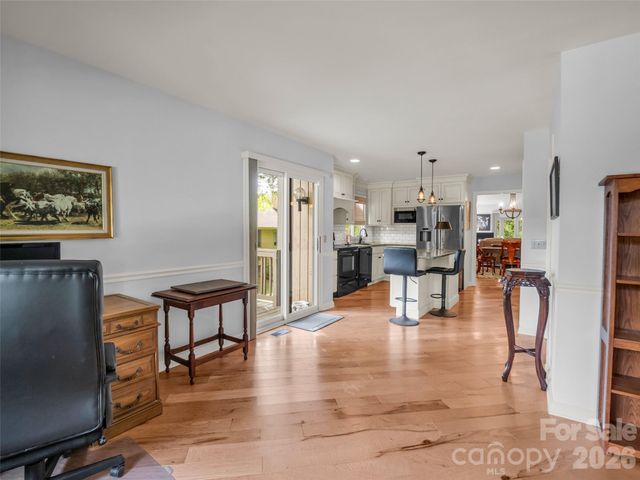 102 White Oak Drive, Hendersonville, NC 28791