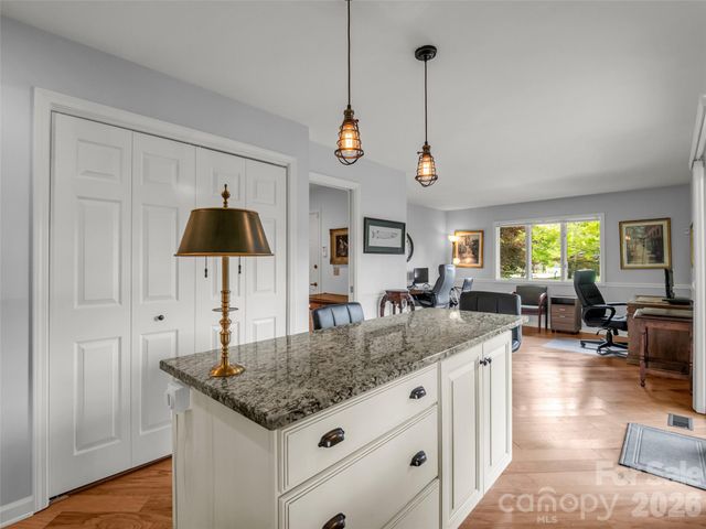 102 White Oak Drive, Hendersonville, NC 28791