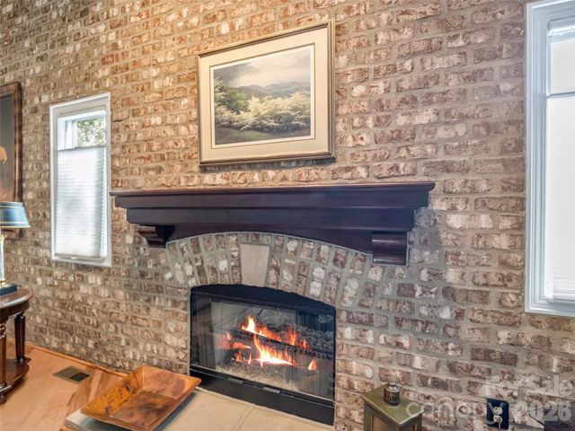 102 White Oak Drive, Hendersonville, NC 28791