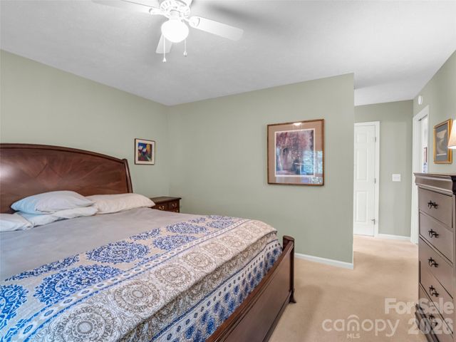 102 White Oak Drive, Hendersonville, NC 28791