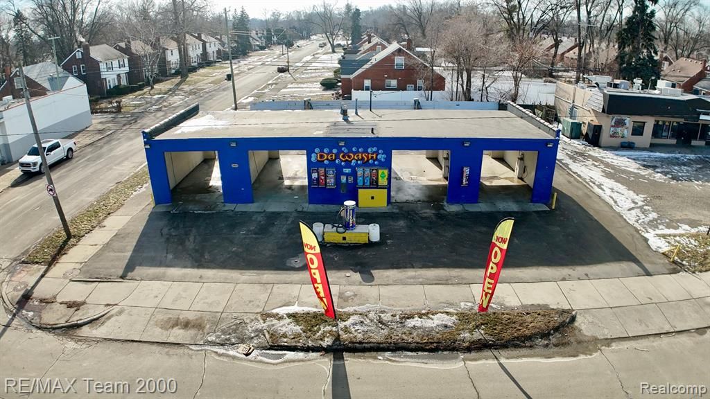 19501 Plymouth Road, Detroit, MI 48228