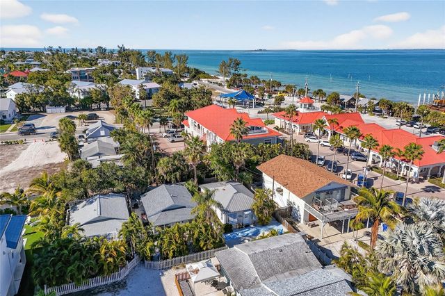 520 SPRING AVENUE C, Anna Maria, FL 34216