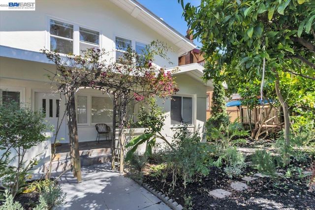 652 Valle Vista Ave, Oakland, CA 94610