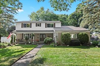 2741 Denise Drive, Troy, MI 48085