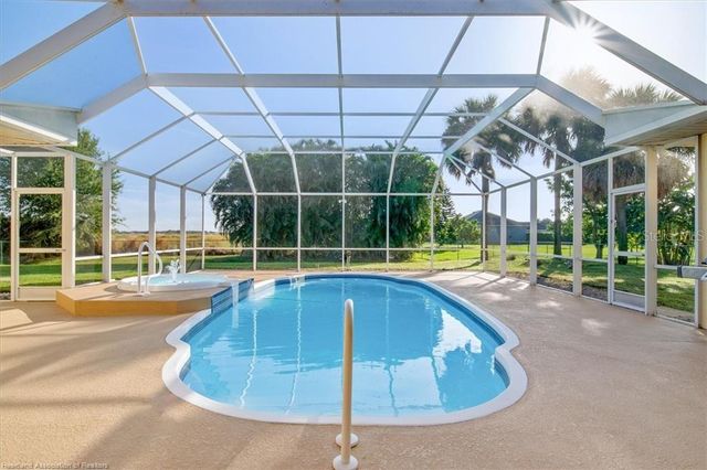 631 SUNSET POINTE DRIVE, Lake Placid, FL 33852