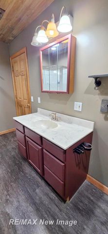 247 Sparling Drive, Saginaw, MI 48609