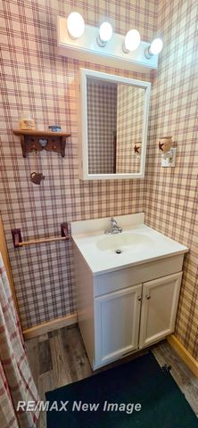 247 Sparling Drive, Saginaw, MI 48609