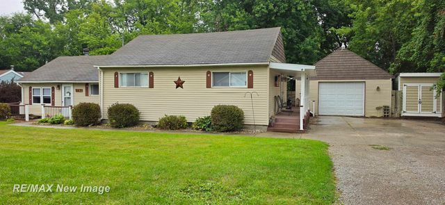 247 Sparling Drive, Saginaw, MI 48609