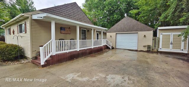 247 Sparling Drive, Saginaw, MI 48609