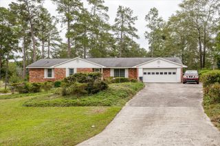 4038 S Goshen Lake Drive, Augusta, GA 30906