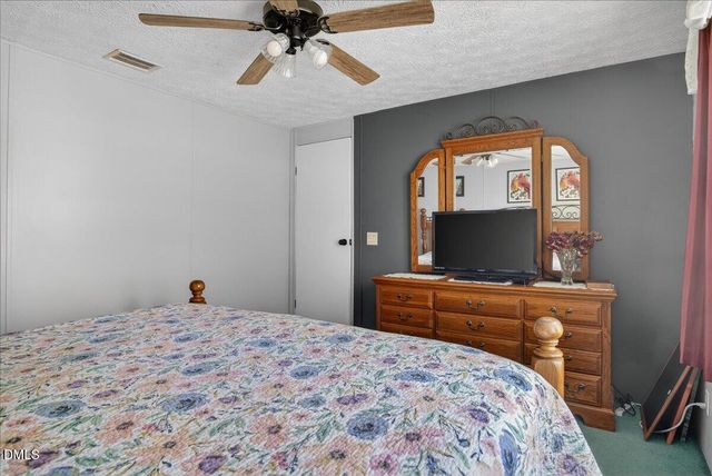 123 Pineview Drive, Louisburg, NC 27549