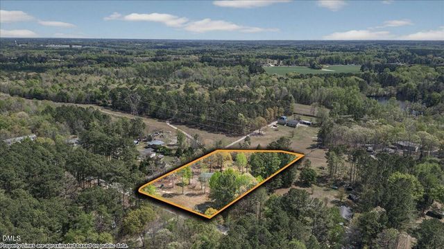 123 Pineview Drive, Louisburg, NC 27549