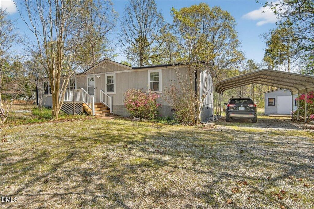 123 Pineview Drive, Louisburg, NC 27549