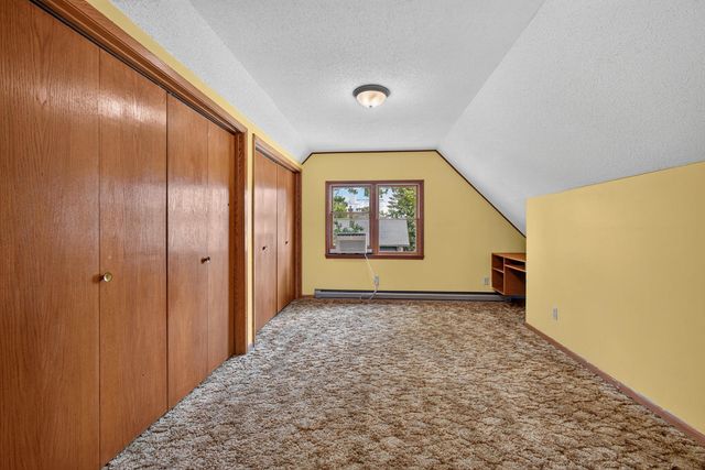 418 W Davenport Street, Eldridge, IA 52748