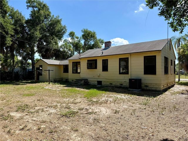 2015 20TH STREET S, St Petersburg, FL 33712