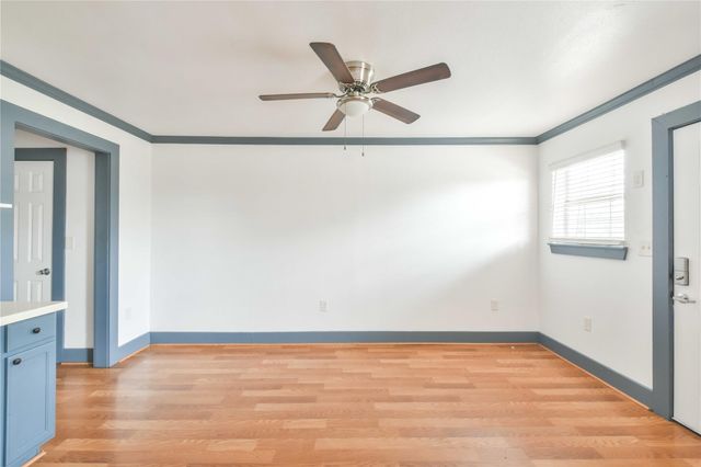 5320 Polk St Street 17, Houston, TX 77023