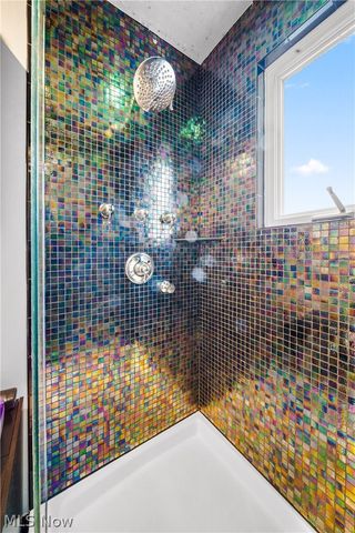 21941 Westwood Avenue, Fairview Park, OH 44126