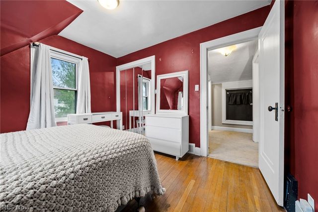 21941 Westwood Avenue, Fairview Park, OH 44126